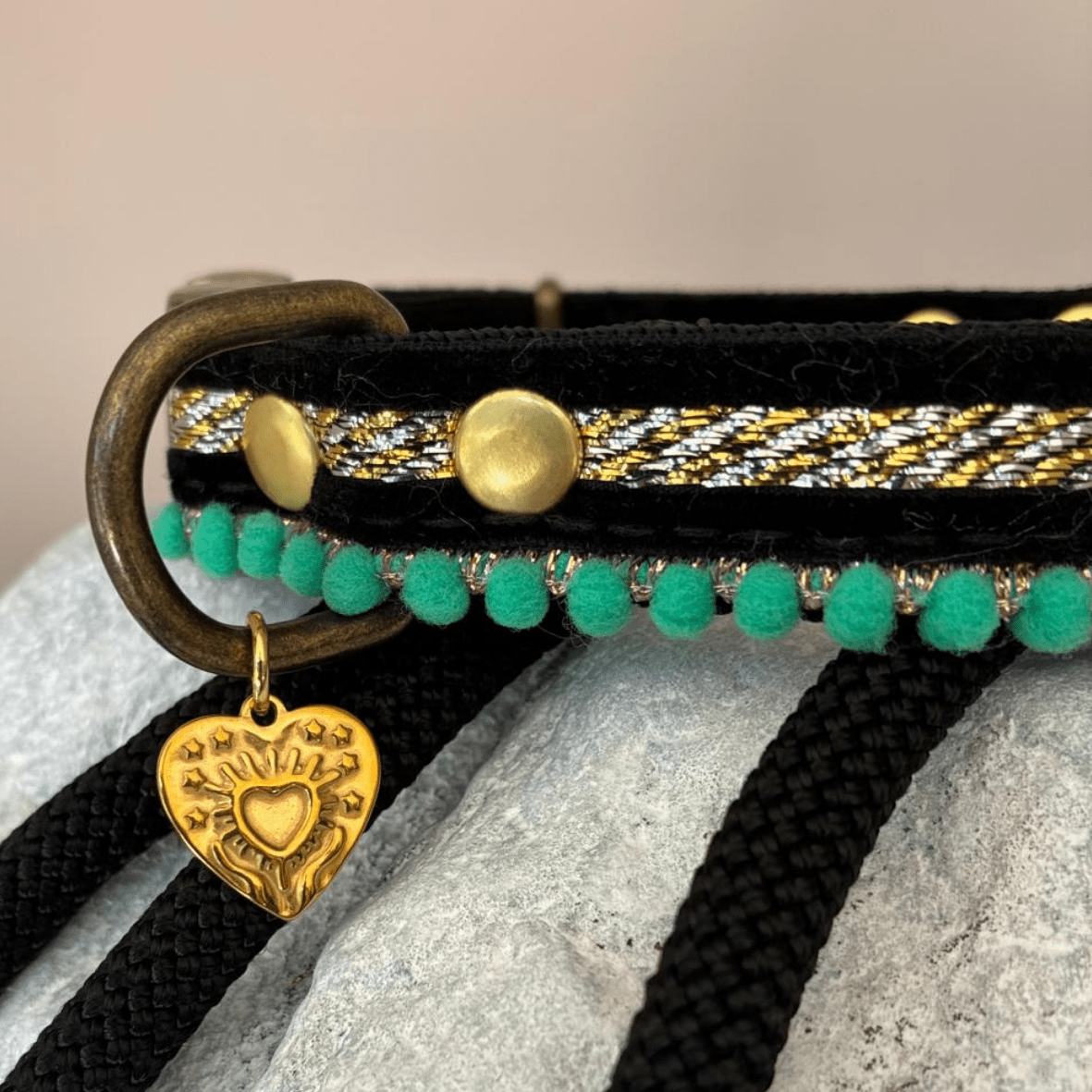 Halsband Fancy pompon groen - Afbeelding 2